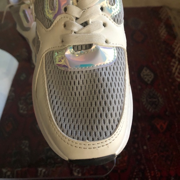 ZAPSHOP WOMENS SNEAKERS SIZE 8 - Picture 4 of 12